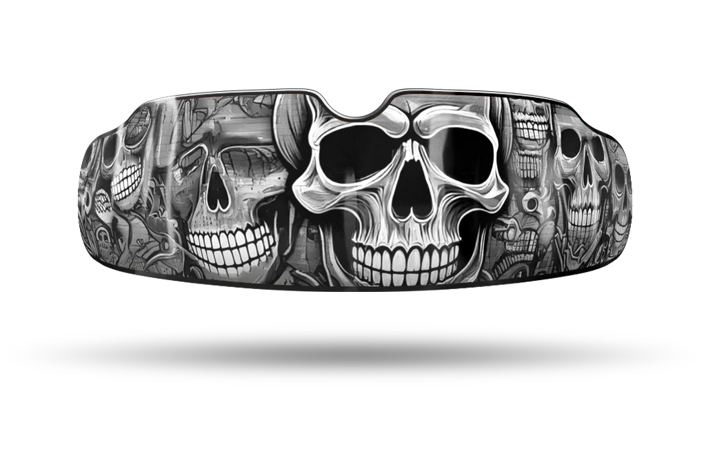 BW Skulls Graffiti QuickFIT